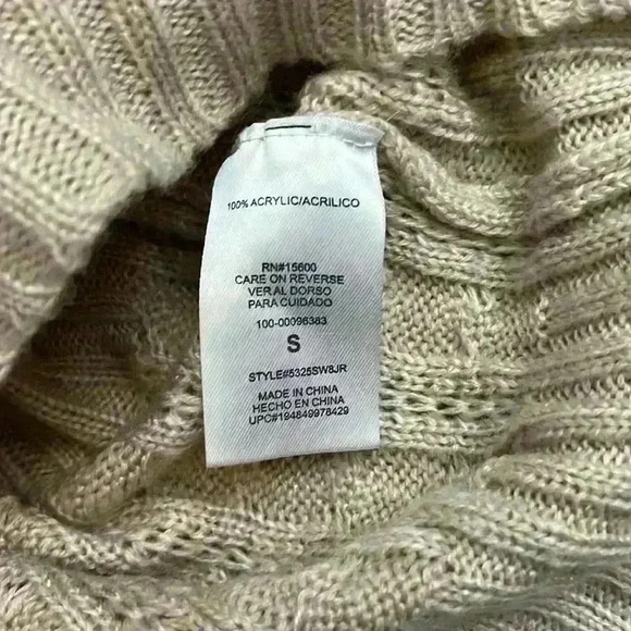 Beige Knitted Crop Tank top - Picture 6 of 7